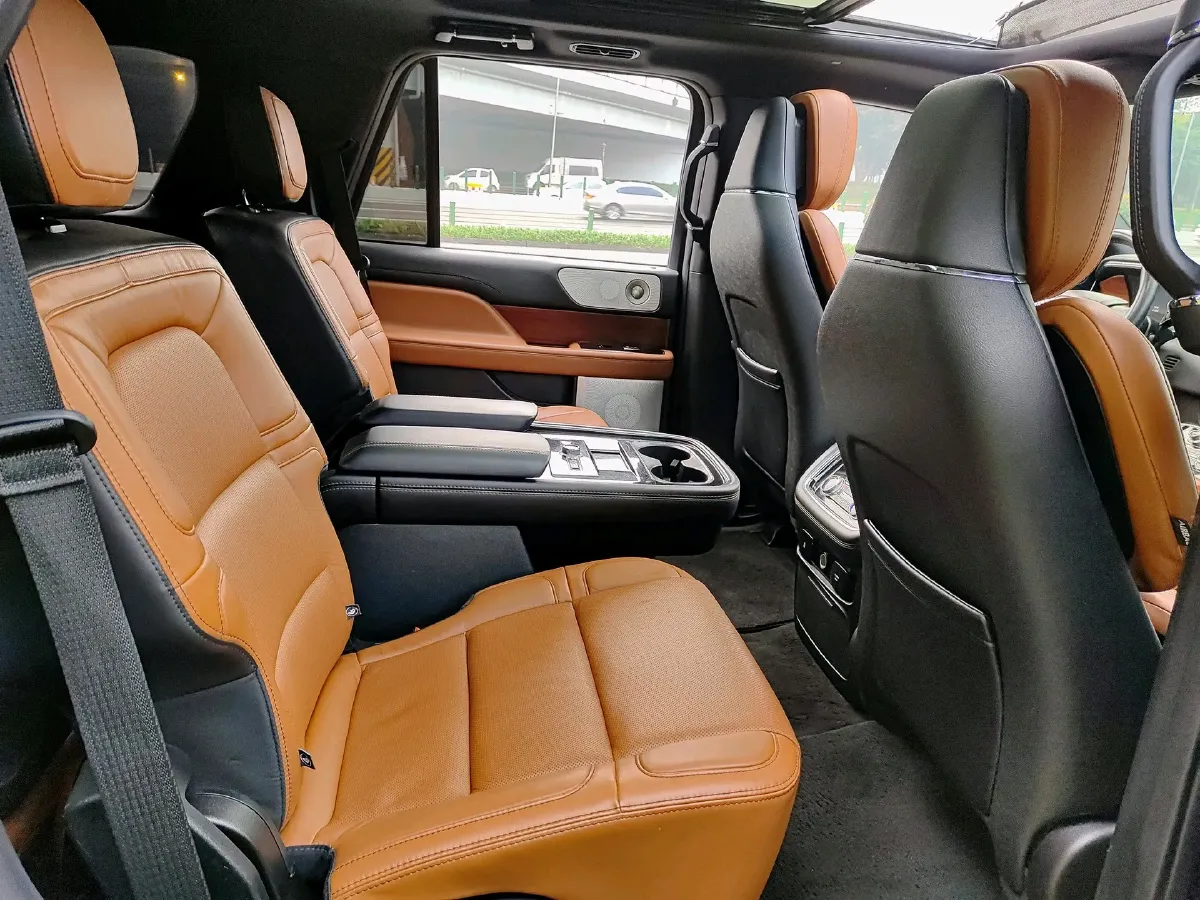 2020 Lincoln Navigator 3.5T 388HP V6 10AT,autocango,china used car exporter,china ev exporter,chinese used car exporter,chinese used ev exporter