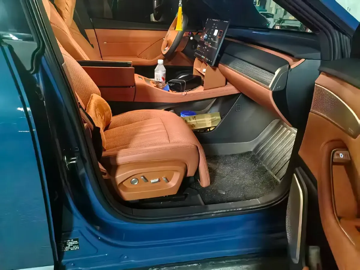 2025 ONVO L60 BEV,autocango,china used car exporter,china ev exporter,chinese used car exporter,chinese used ev exporter