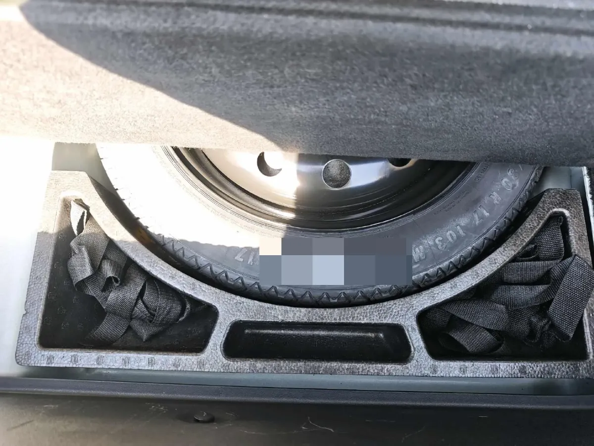 2018 DS 5LS 1.6T 167HP L4 6AT,autocango,china used car exporter,china ev exporter,chinese used car exporter,chinese used ev exporter