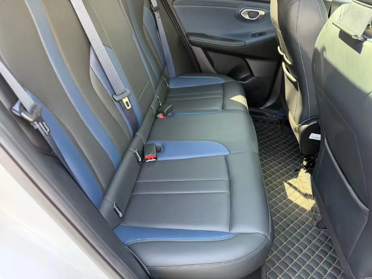 2023 GAC Trumpchi GS3 1.5T 177HP L4 7DCT,autocango,china used car exporter,china ev exporter,chinese used car exporter,chinese used ev exporter