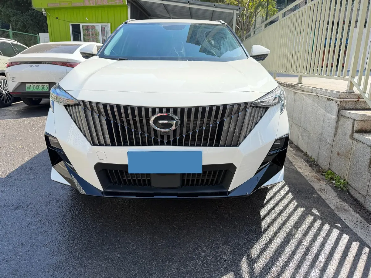 2023 GAC Trumpchi GS3 1.5T 177HP L4 7DCT,autocango,china used car exporter,china ev exporter,chinese used car exporter,chinese used ev exporter