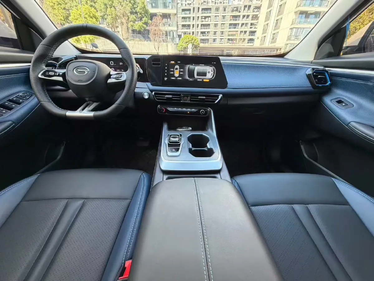 2023 GAC Trumpchi GS3 1.5T 177HP L4 7DCT,autocango,china used car exporter,china ev exporter,chinese used car exporter,chinese used ev exporter