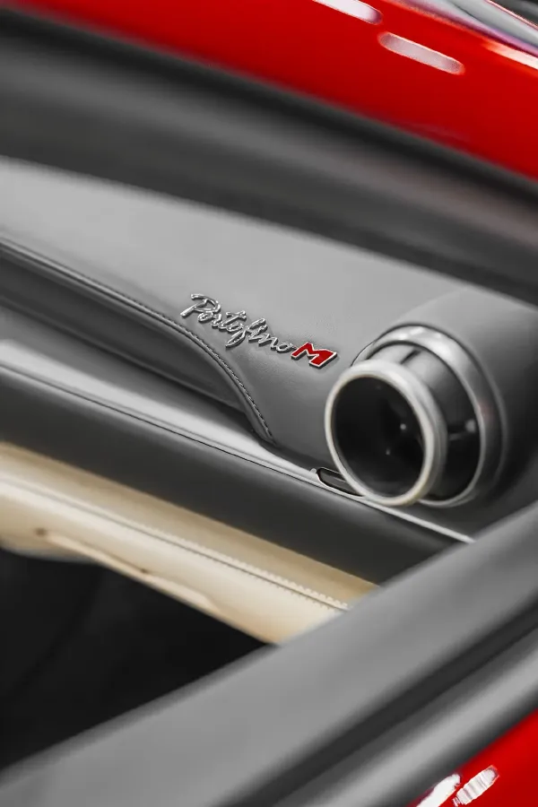 2021 Ferrari Portofino 3.9T 620HP V8 8DCT,autocango,china used car exporter,china ev exporter,chinese used car exporter,chinese used ev exporter