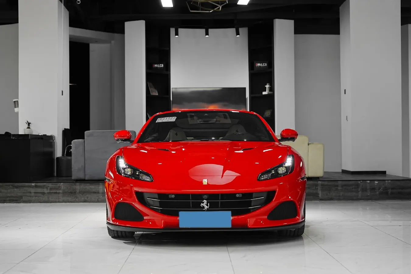 2021 Ferrari Portofino 3.9T 620HP V8 8DCT,autocango,china used car exporter,china ev exporter,chinese used car exporter,chinese used ev exporter