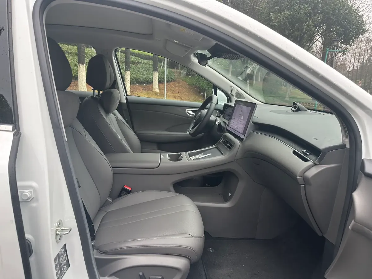 2025 HIMA Shangjie H5 REEV 98HP REEV,autocango,china used car exporter,china ev exporter,chinese used car exporter,chinese used ev exporter