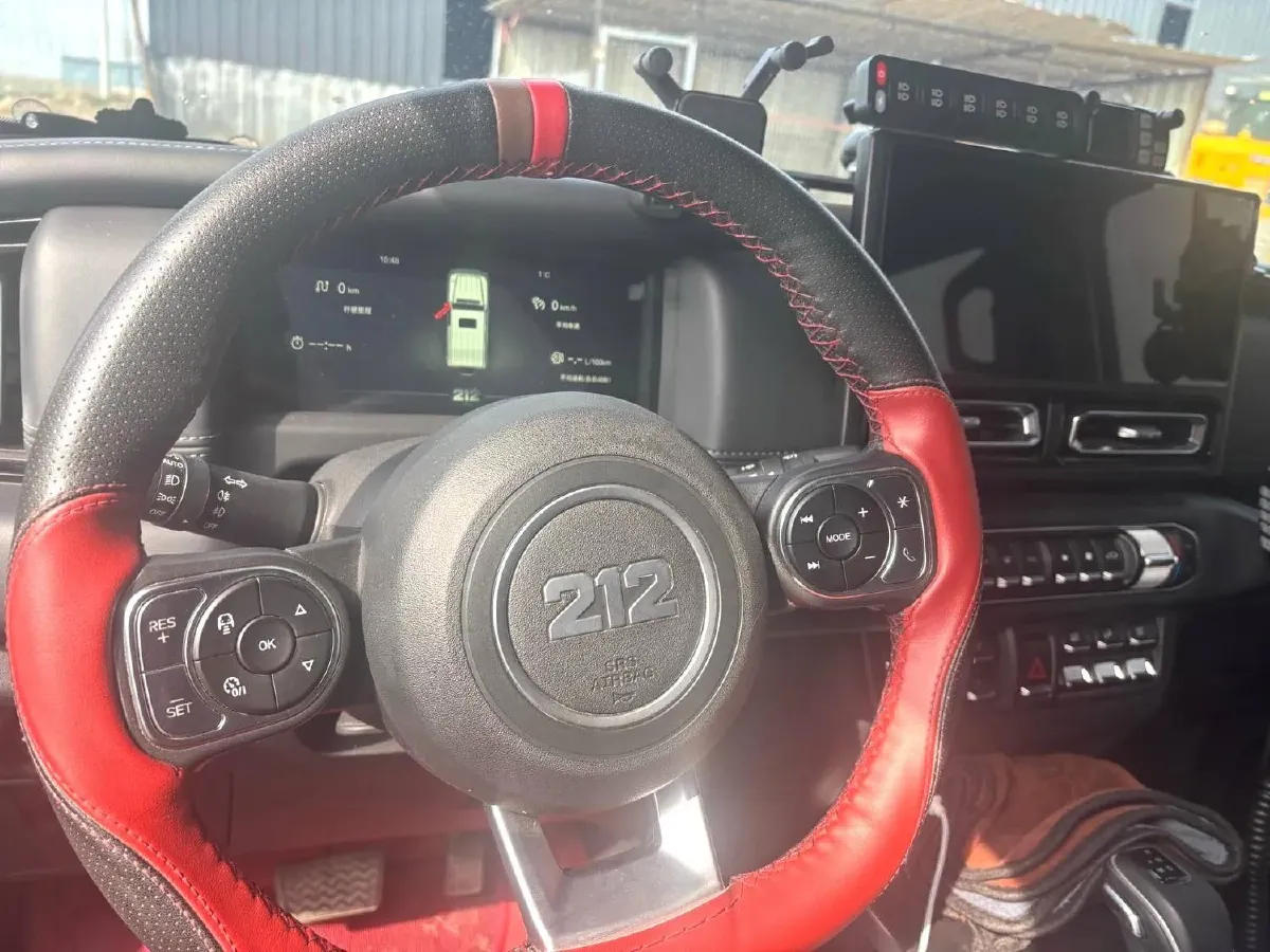 2024 212 212 T01 2.0T 252HP L4 8AT,autocango,china used car exporter,china ev exporter,chinese used car exporter,chinese used ev exporter