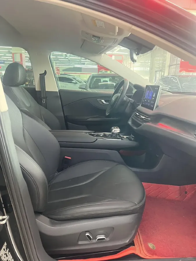 2023 HongQi E-QM5 BEV 54KWH,autocango,china used car exporter,china ev exporter,chinese used car exporter,chinese used ev exporter