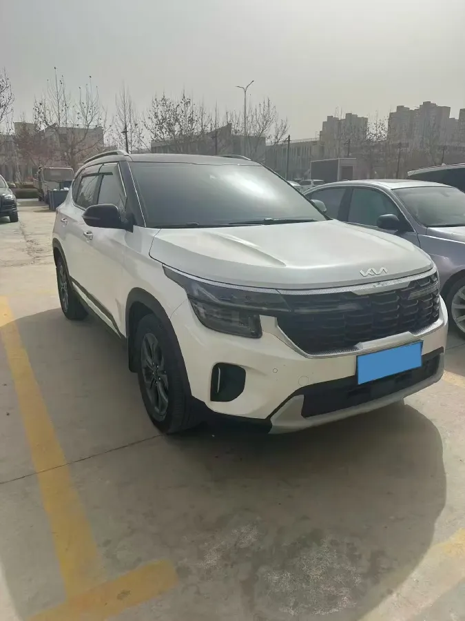 2023 Kia Seltos 1.5L 115HP L4 CVT,autocango,china used car exporter,china ev exporter,chinese used car exporter,chinese used ev exporter