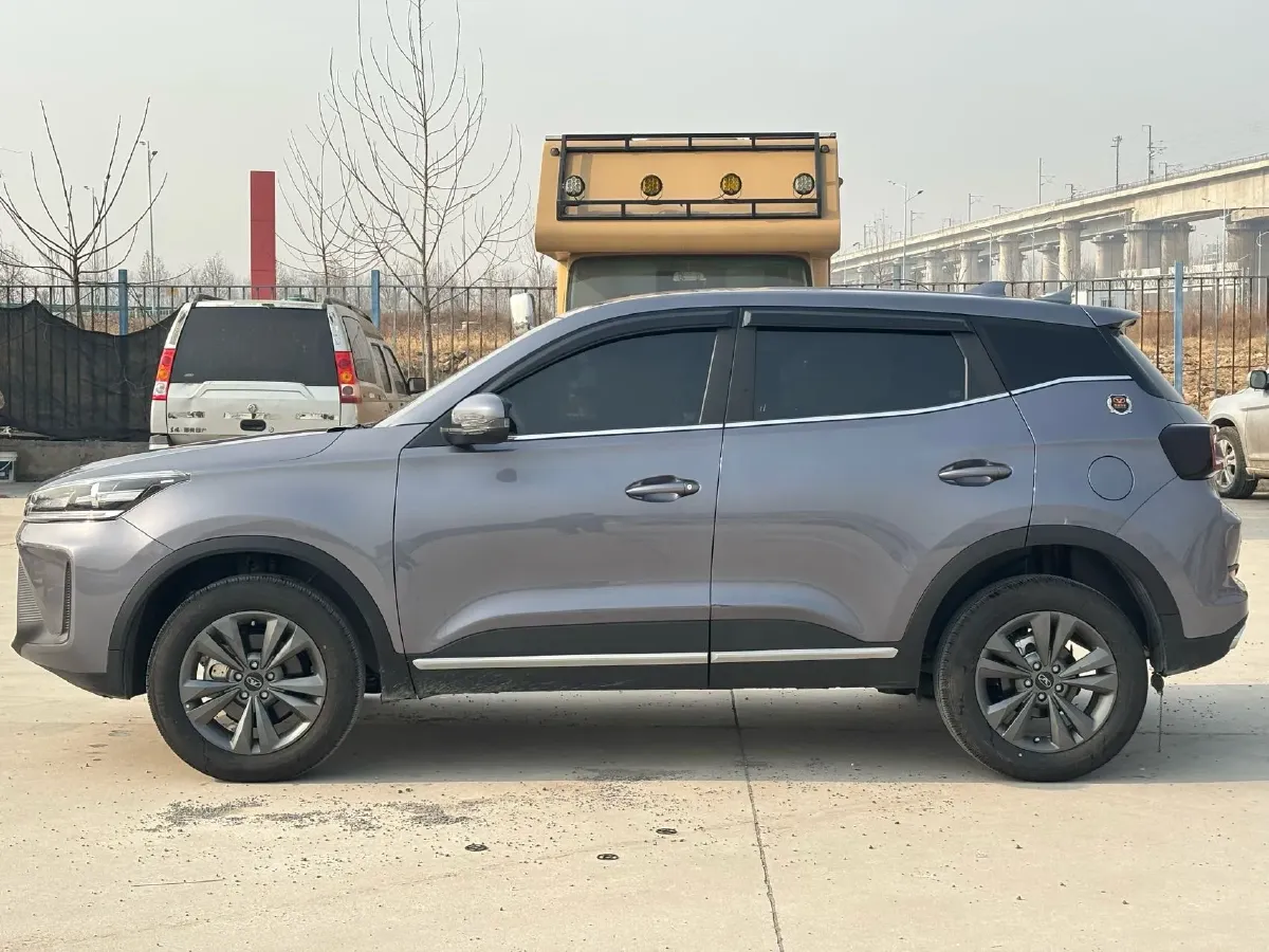 2025 KaiYi XuanJie Pro 1.5L 116HP L4 5MT,autocango,china used car exporter,china ev exporter,chinese used car exporter,chinese used ev exporter