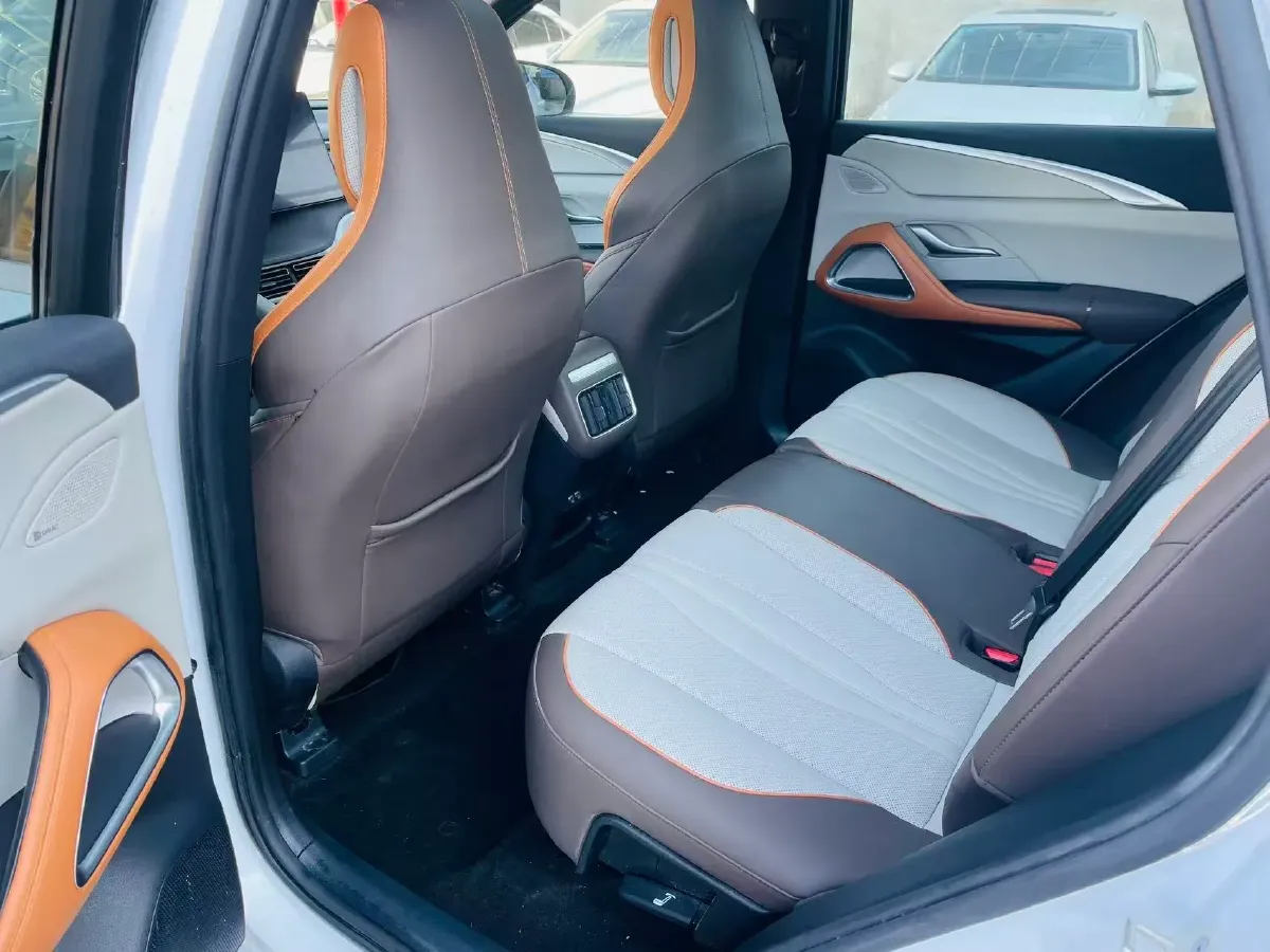 2022 BYD Yuan Plus BEV 60.48KWH,autocango,china used car exporter,china ev exporter,chinese used car exporter,chinese used ev exporter