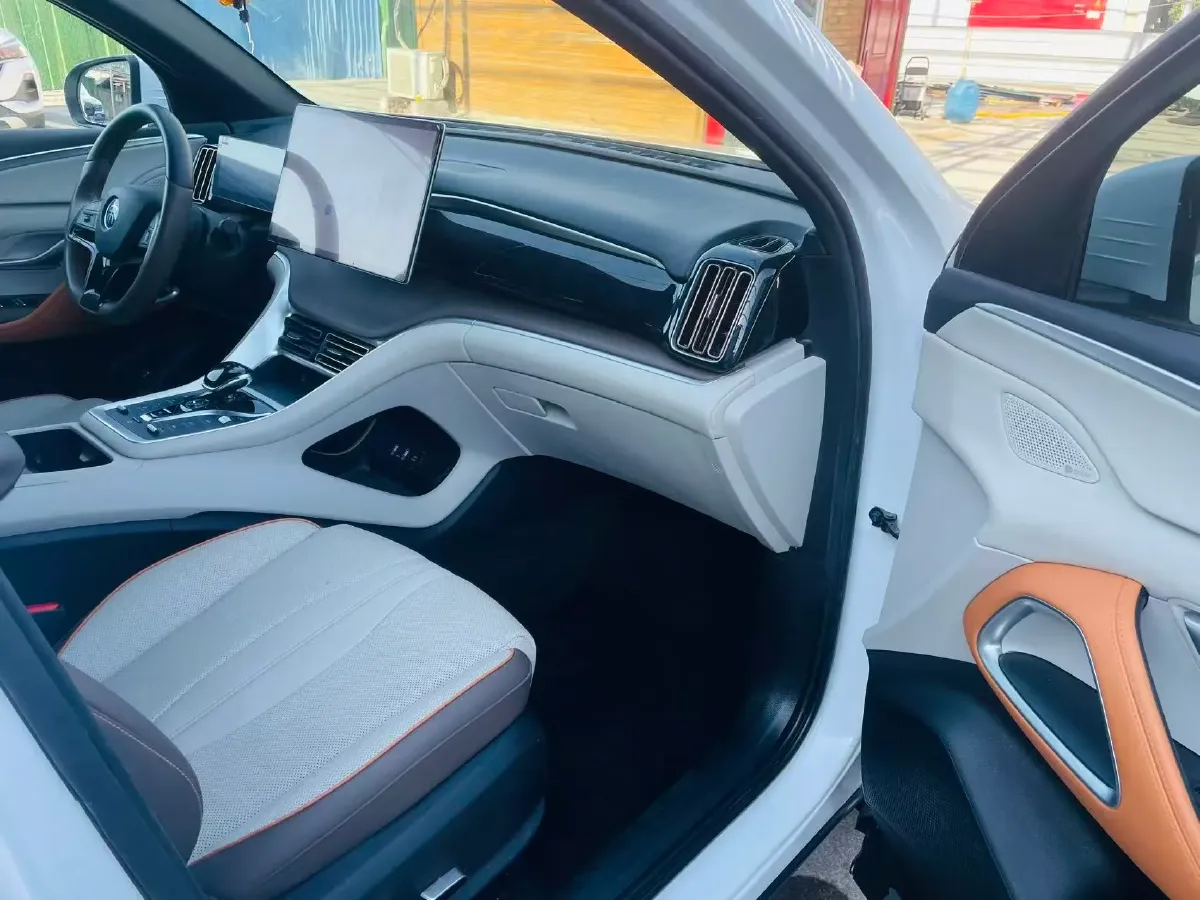 2022 BYD Yuan Plus BEV 60.48KWH,autocango,china used car exporter,china ev exporter,chinese used car exporter,chinese used ev exporter