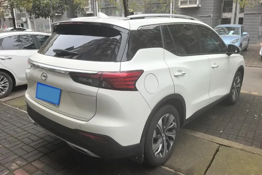 2021 GAC Trumpchi GS4 1.5T 169HP L4 6AT,autocango,china used car exporter,china ev exporter,chinese used car exporter,chinese used ev exporter