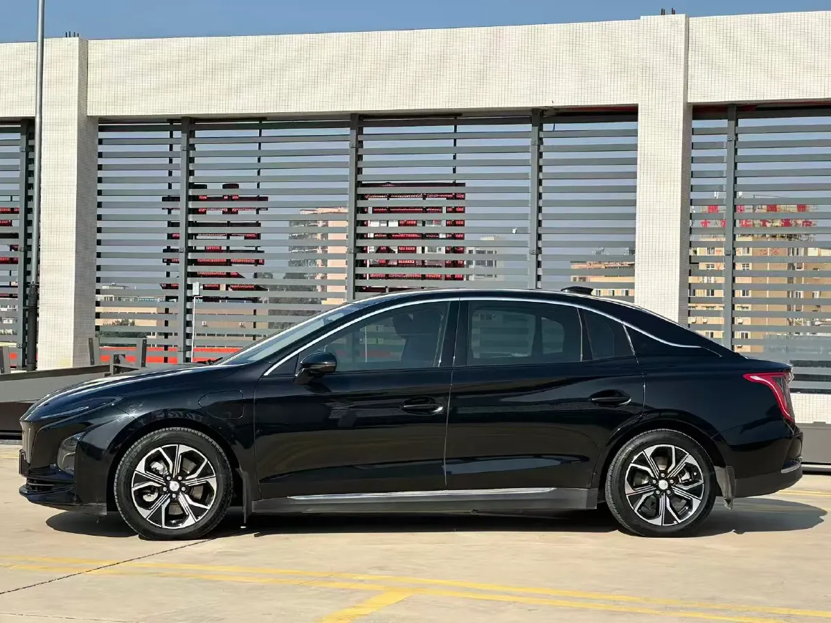 2022 HongQi E-QM5 BEV 56KWH,autocango,china used car exporter,china ev exporter,chinese used car exporter,chinese used ev exporter