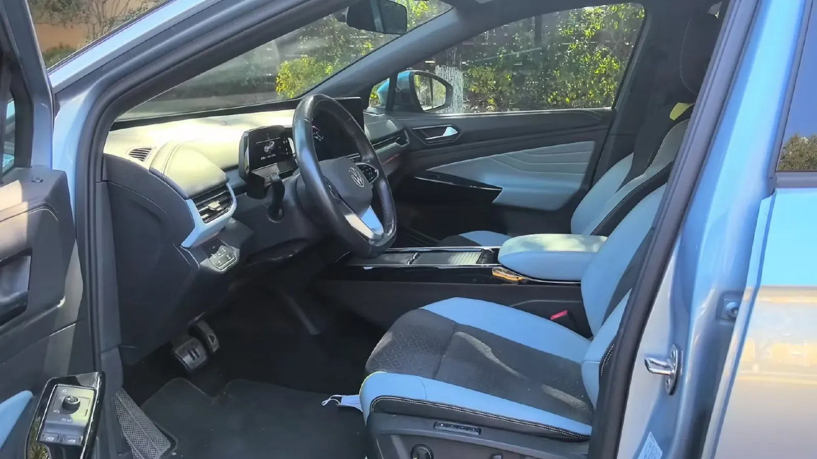 2021 Volkswagen ID.4 Crozz BEV 55.7KWH,autocango,china used car exporter,china ev exporter,chinese used car exporter,chinese used ev exporter