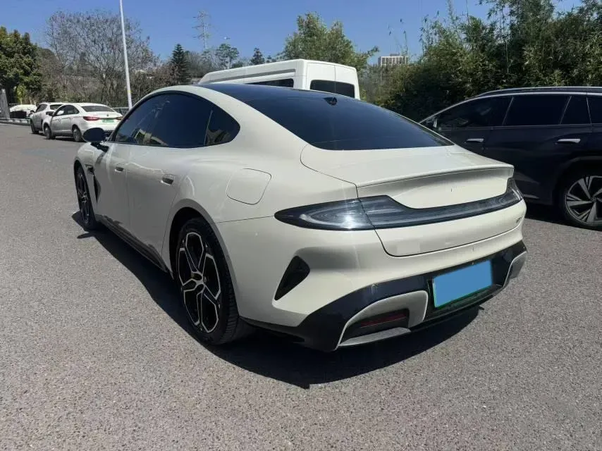 2024 MI SU7 BEV 94.3KWH,autocango,china used car exporter,china ev exporter,chinese used car exporter,chinese used ev exporter