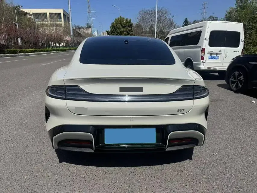 2024 MI SU7 BEV 94.3KWH,autocango,china used car exporter,china ev exporter,chinese used car exporter,chinese used ev exporter