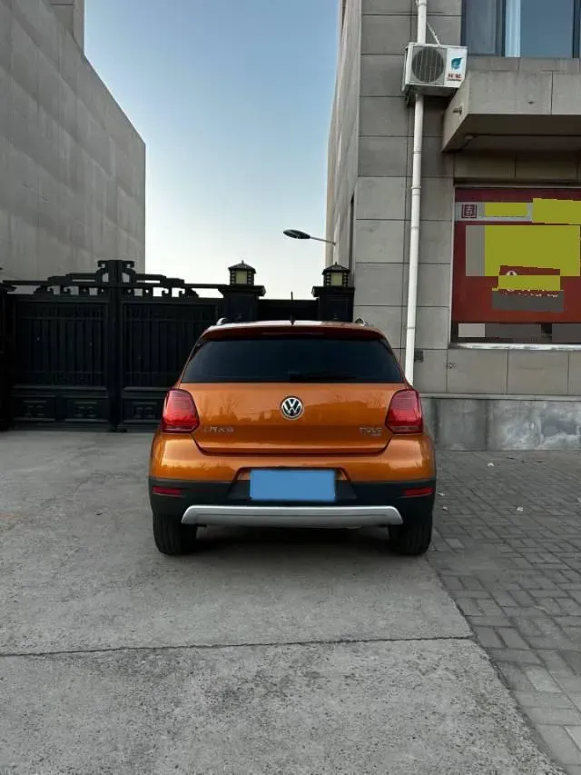 2018 Landwind XiaoYao 1.5T 163HP L4 CVT,autocango,china used car exporter,china ev exporter,chinese used car exporter,chinese used ev exporter