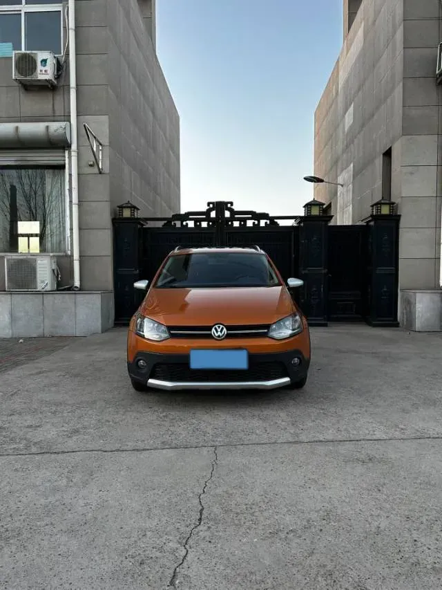 2018 Landwind XiaoYao 1.5T 163HP L4 CVT,autocango,china used car exporter,china ev exporter,chinese used car exporter,chinese used ev exporter