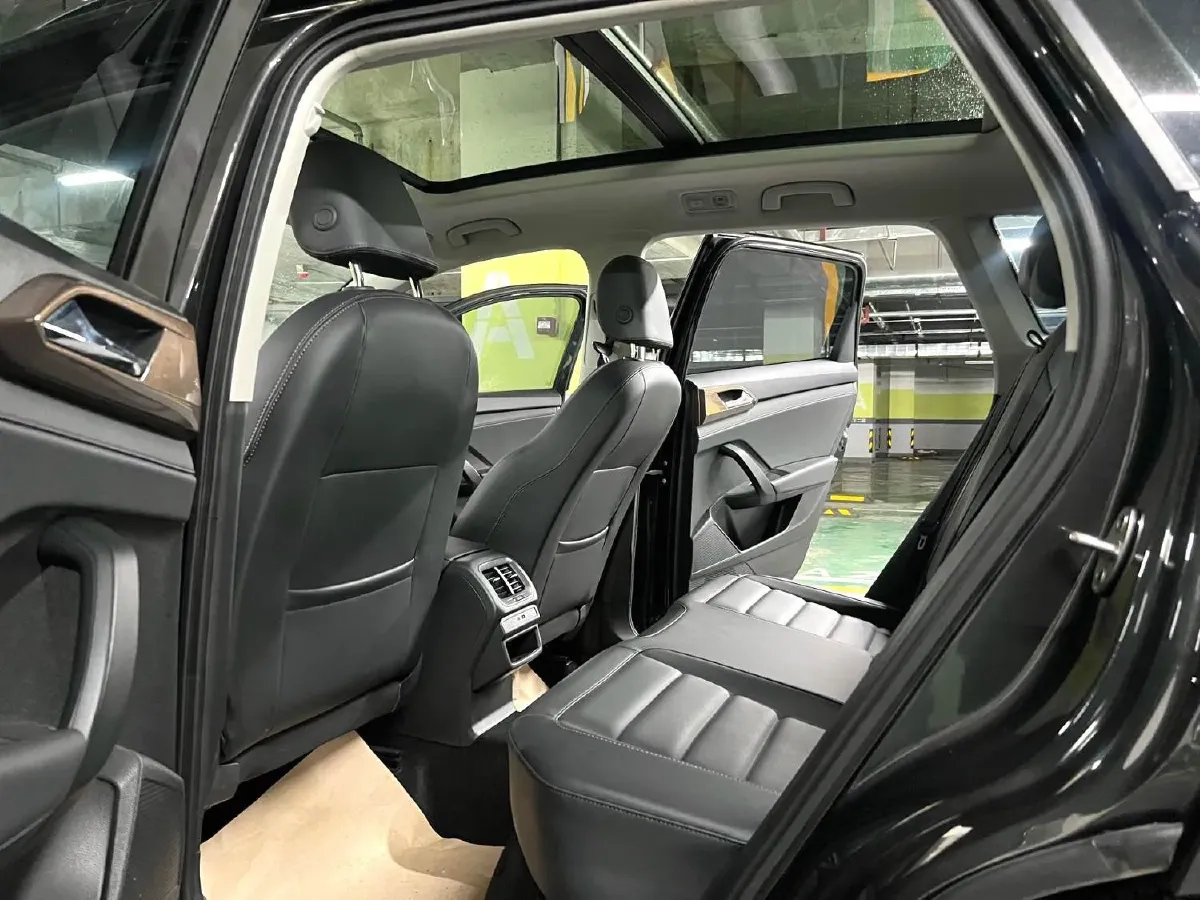 2021 Volkswagen Tharu 1.4T 150HP L4 7DCT,autocango,china used car exporter,china ev exporter,chinese used car exporter,chinese used ev exporter