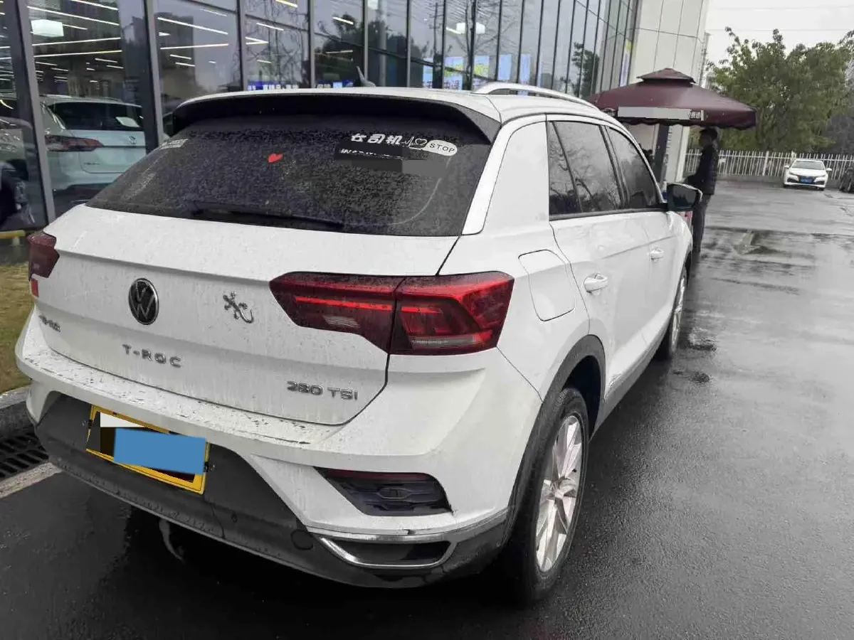 2021 Volkswagen T-Roc 1.4T 150HP L4 7DCT,autocango,china used car exporter,china ev exporter,chinese used car exporter,chinese used ev exporter