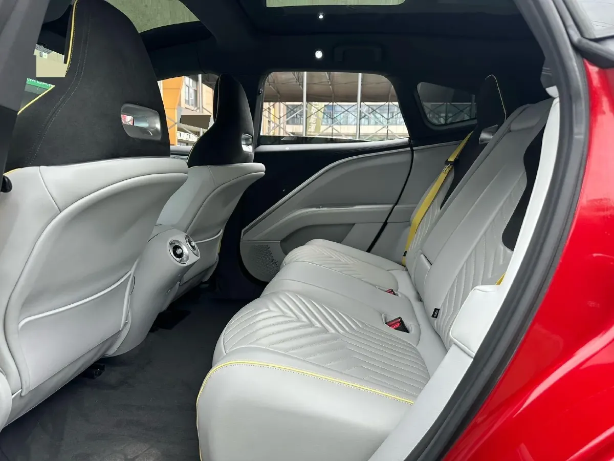 2022 Avatr 11 BEV 90.38KWH,autocango,china used car exporter,china ev exporter,chinese used car exporter,chinese used ev exporter