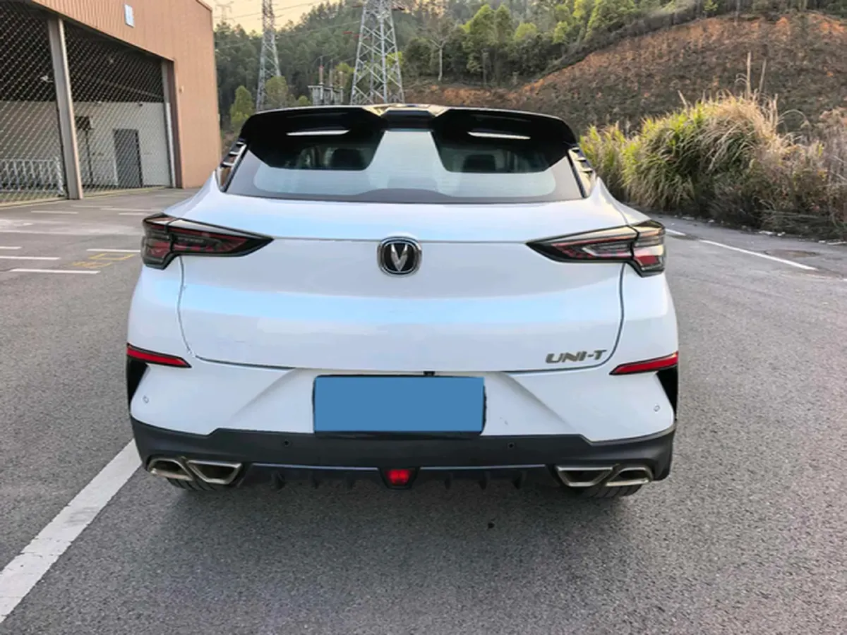 2020 ChangAn UNI-T 1.5T 180HP L4 7DCT,autocango,china used car exporter,china ev exporter,chinese used car exporter,chinese used ev exporter