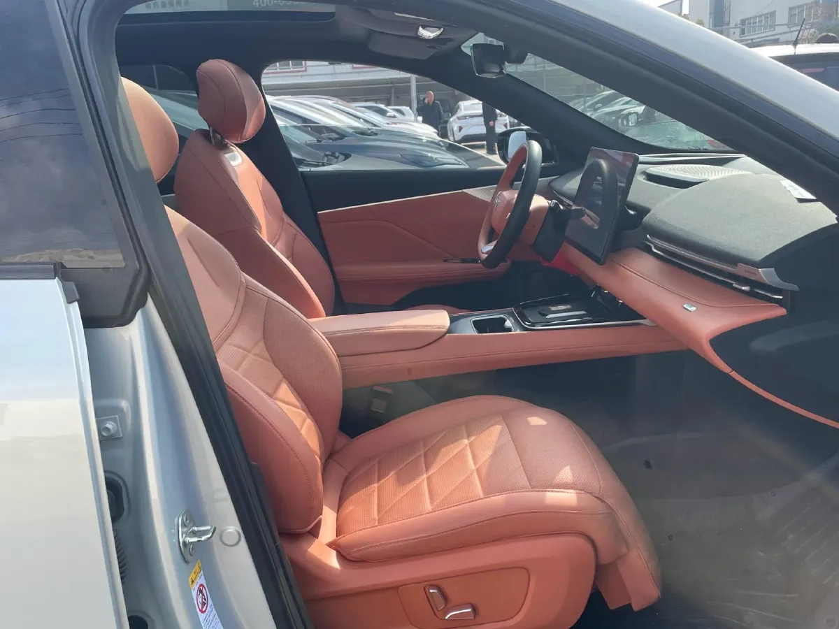 2025 ChangAn QiYuan A07 BEV 56.1KWH,autocango,china used car exporter,china ev exporter,chinese used car exporter,chinese used ev exporter