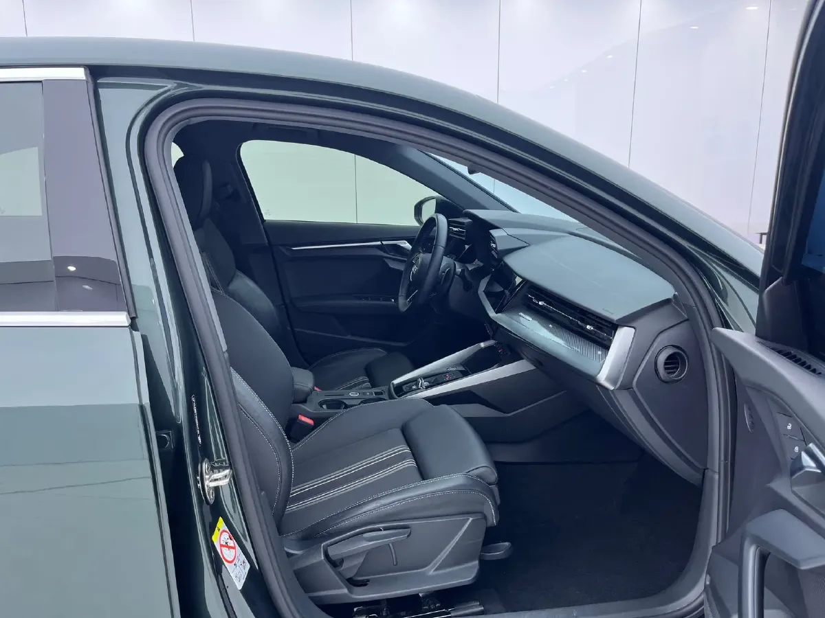 2022 Audi A3 1.4T 150HP L4 7DCT,autocango,china used car exporter,china ev exporter,chinese used car exporter,chinese used ev exporter