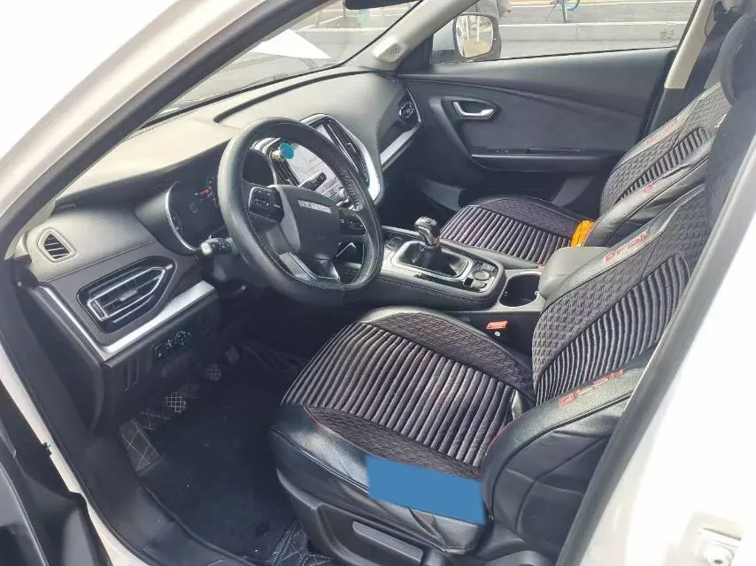 2020 Jetour X70M 1.5T 156HP L4 6MT,autocango,china used car exporter,china ev exporter,chinese used car exporter,chinese used ev exporter