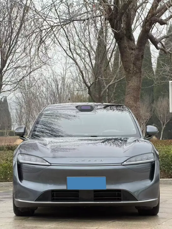 2025 Luxeed R7 REEV 156HP REEV 37KWH,autocango,china used car exporter,china ev exporter,chinese used car exporter,chinese used ev exporter