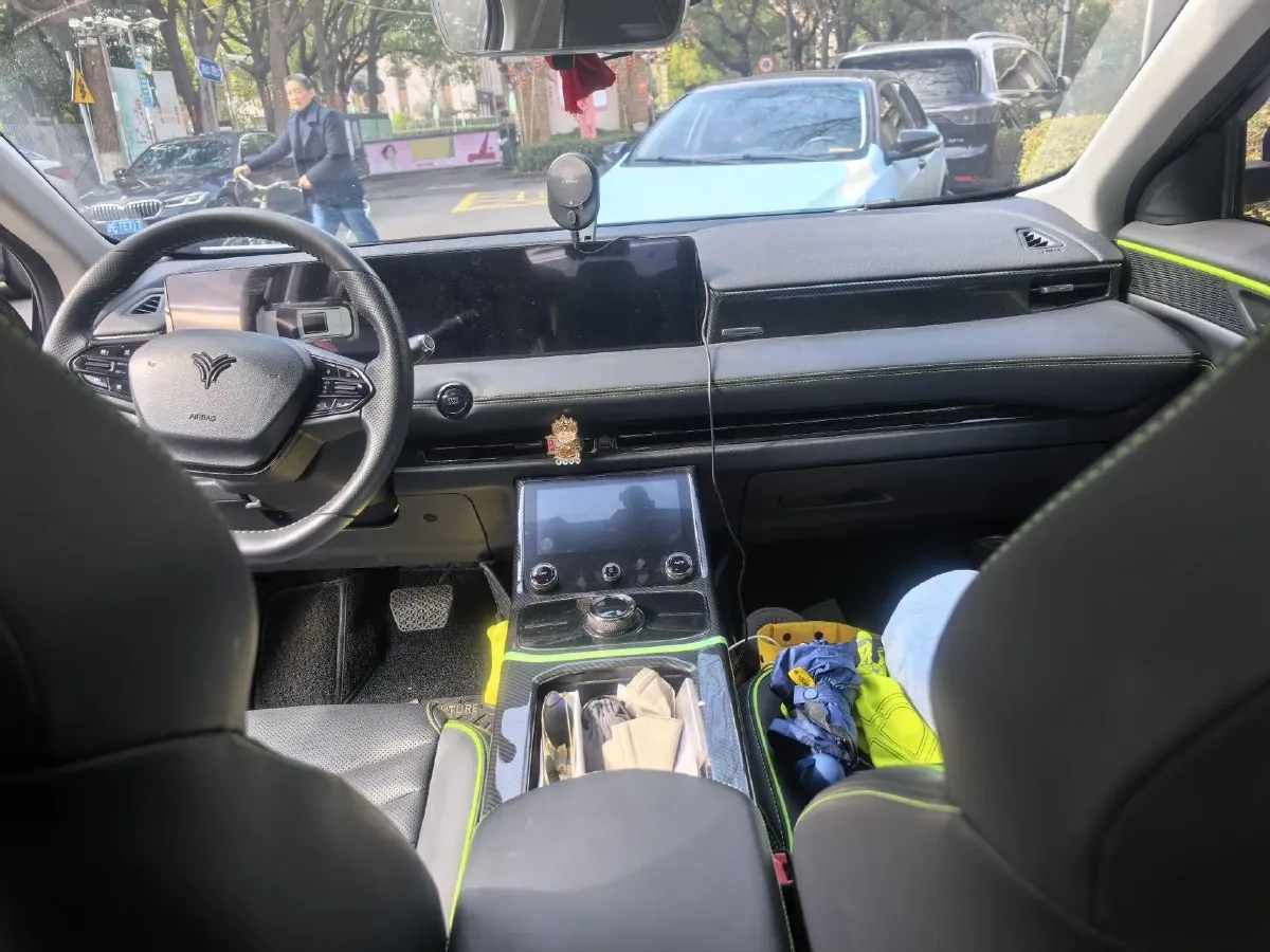 2022 MAXUS T70 2.0T 163HP L4 6AT,autocango,china used car exporter,china ev exporter,chinese used car exporter,chinese used ev exporter