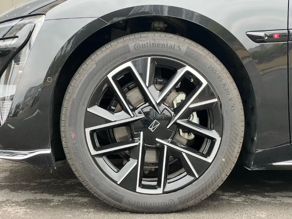 2025 Avatr 06 BEV,autocango,china used car exporter,china ev exporter,chinese used car exporter,chinese used ev exporter