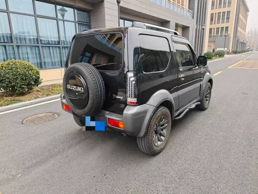 2015 Suzuki Jimny 1.3L 85HP L4 4AT,autocango,china used car exporter,china ev exporter,chinese used car exporter,chinese used ev exporter