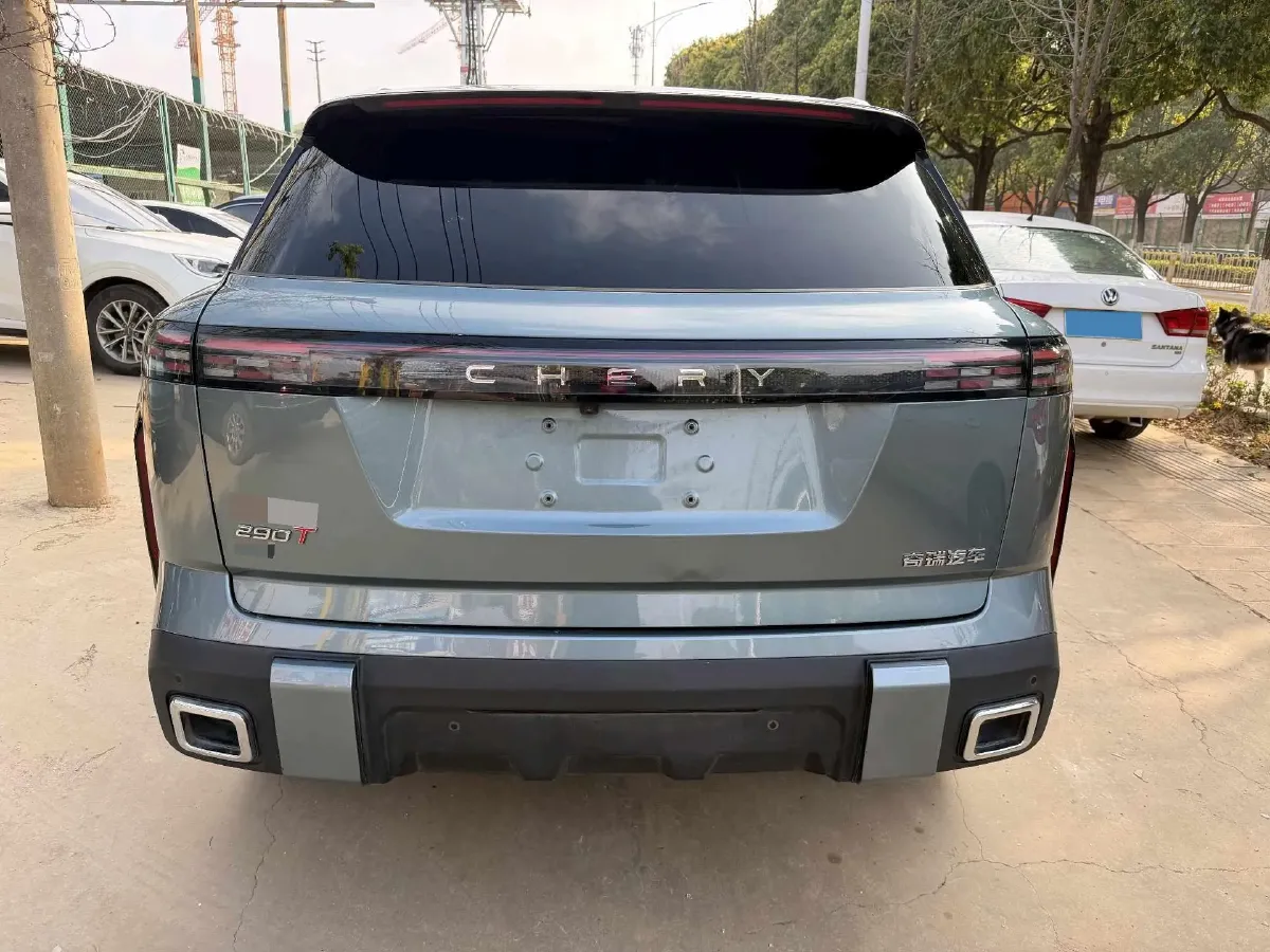 2023 Chery Exploration 06 1.6T 197HP L4 7DCT,autocango,china used car exporter,china ev exporter,chinese used car exporter,chinese used ev exporter