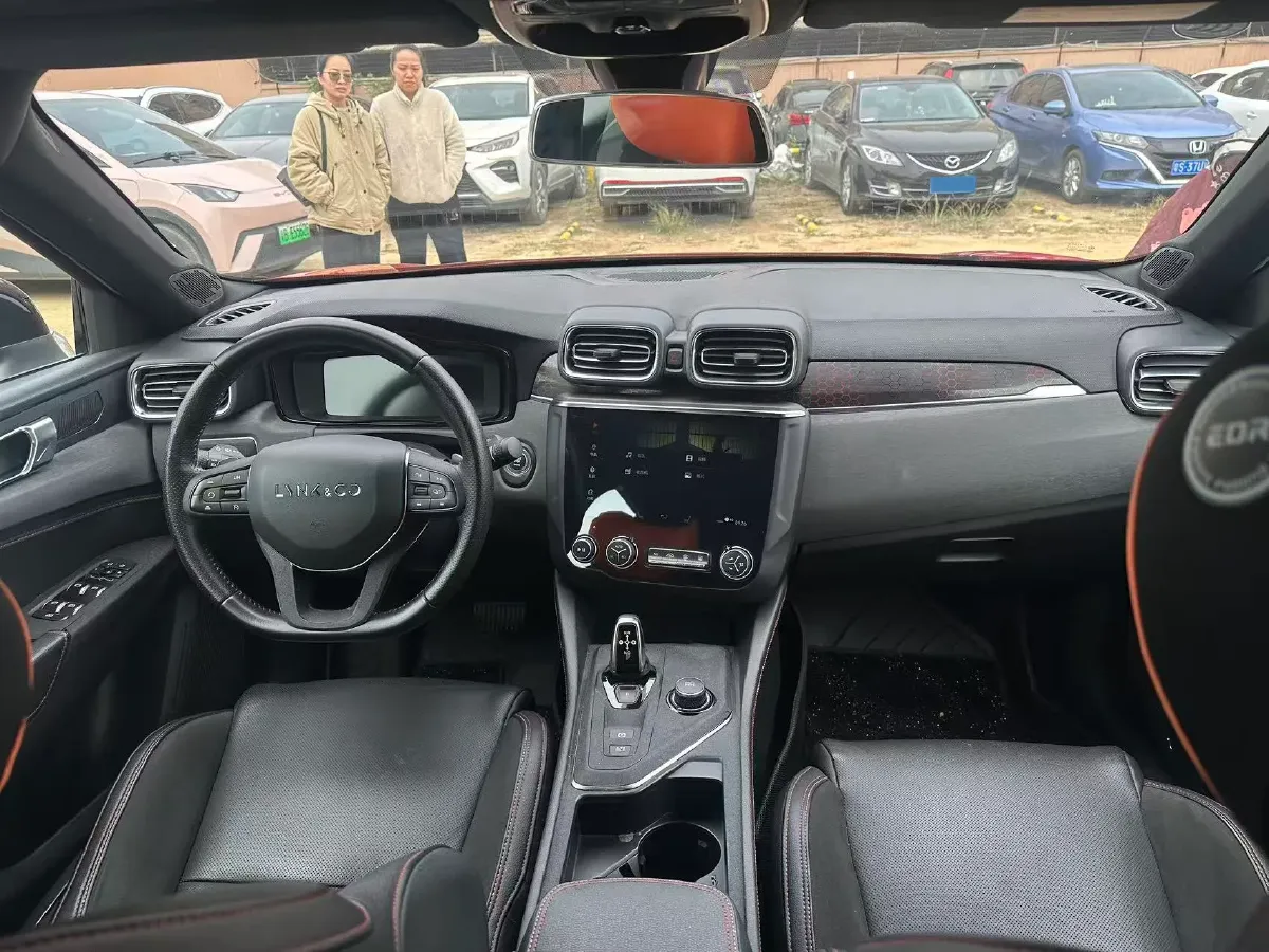 2019 Qoros 5 1.6T 197HP L4 7DCT,autocango,china used car exporter,china ev exporter,chinese used car exporter,chinese used ev exporter