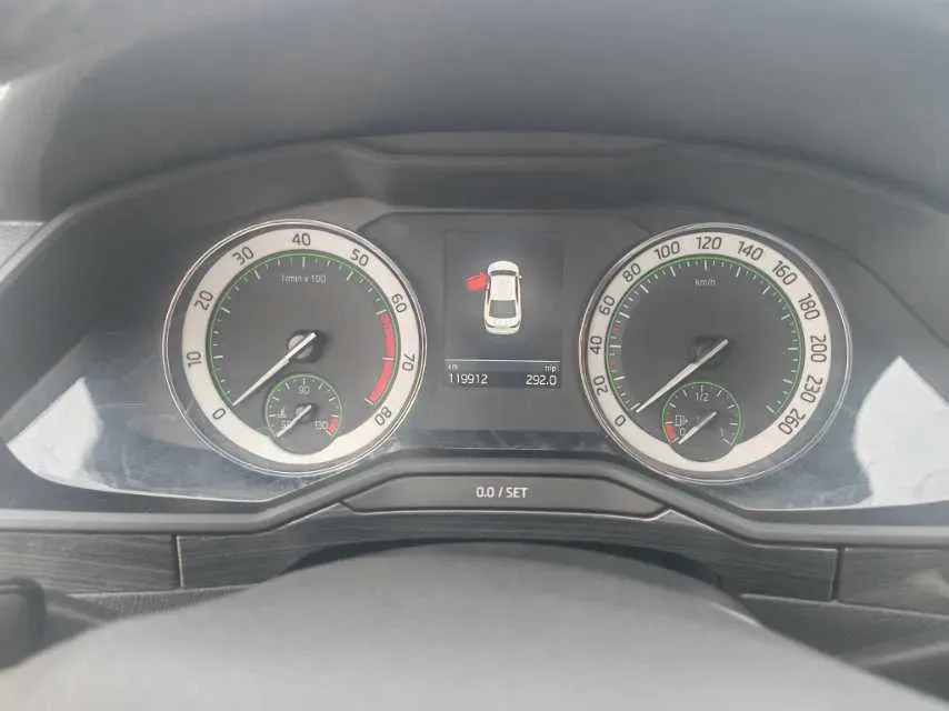 2018 Skoda Kodiak 1.8T 180HP L4 7DCT,autocango,china used car exporter,china ev exporter,chinese used car exporter,chinese used ev exporter