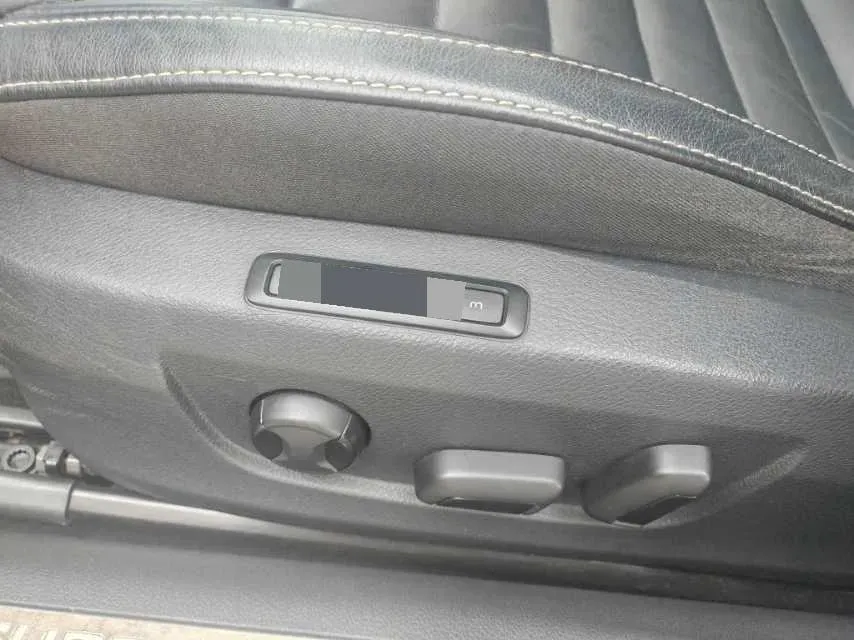 2018 Skoda Kodiak 1.8T 180HP L4 7DCT,autocango,china used car exporter,china ev exporter,chinese used car exporter,chinese used ev exporter