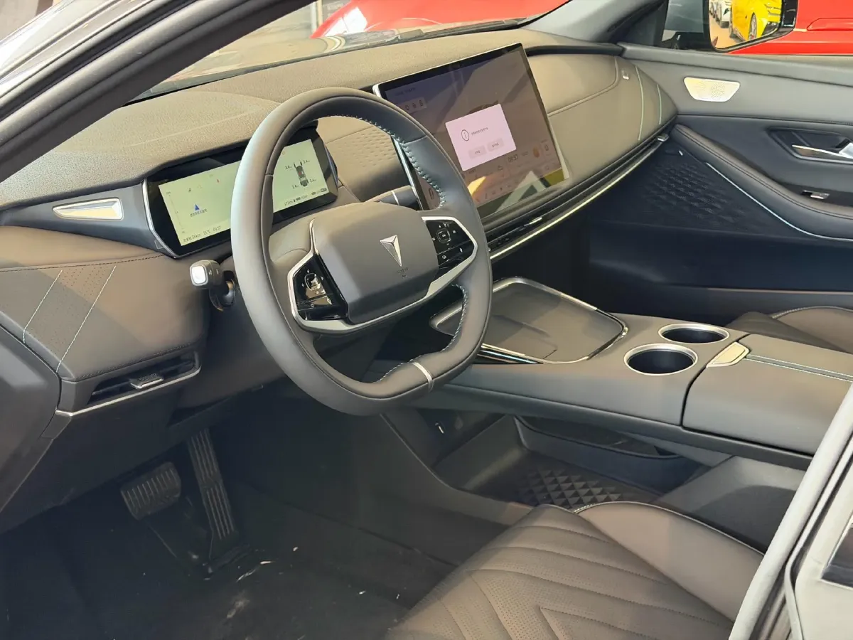 2025 Deepal SL03 1.5L 95HP L4 REEV 18.99KWH,autocango,china used car exporter,china ev exporter,chinese used car exporter,chinese used ev exporter