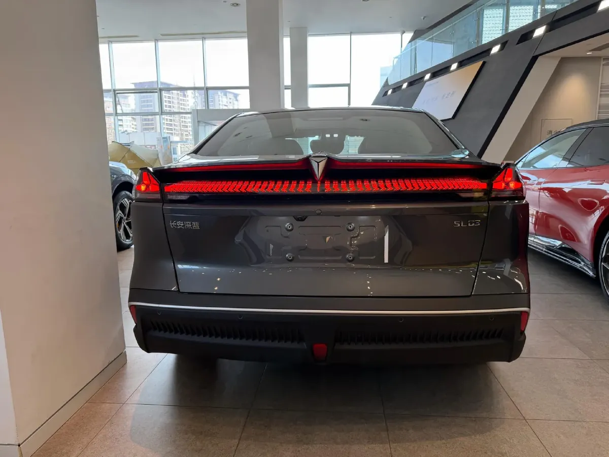 2025 Deepal SL03 1.5L 95HP L4 REEV 18.99KWH,autocango,china used car exporter,china ev exporter,chinese used car exporter,chinese used ev exporter