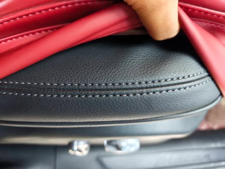 2018 Porsche Macan 2.0T 252HP L4 7DCT,autocango,china used car exporter,china ev exporter,chinese used car exporter,chinese used ev exporter