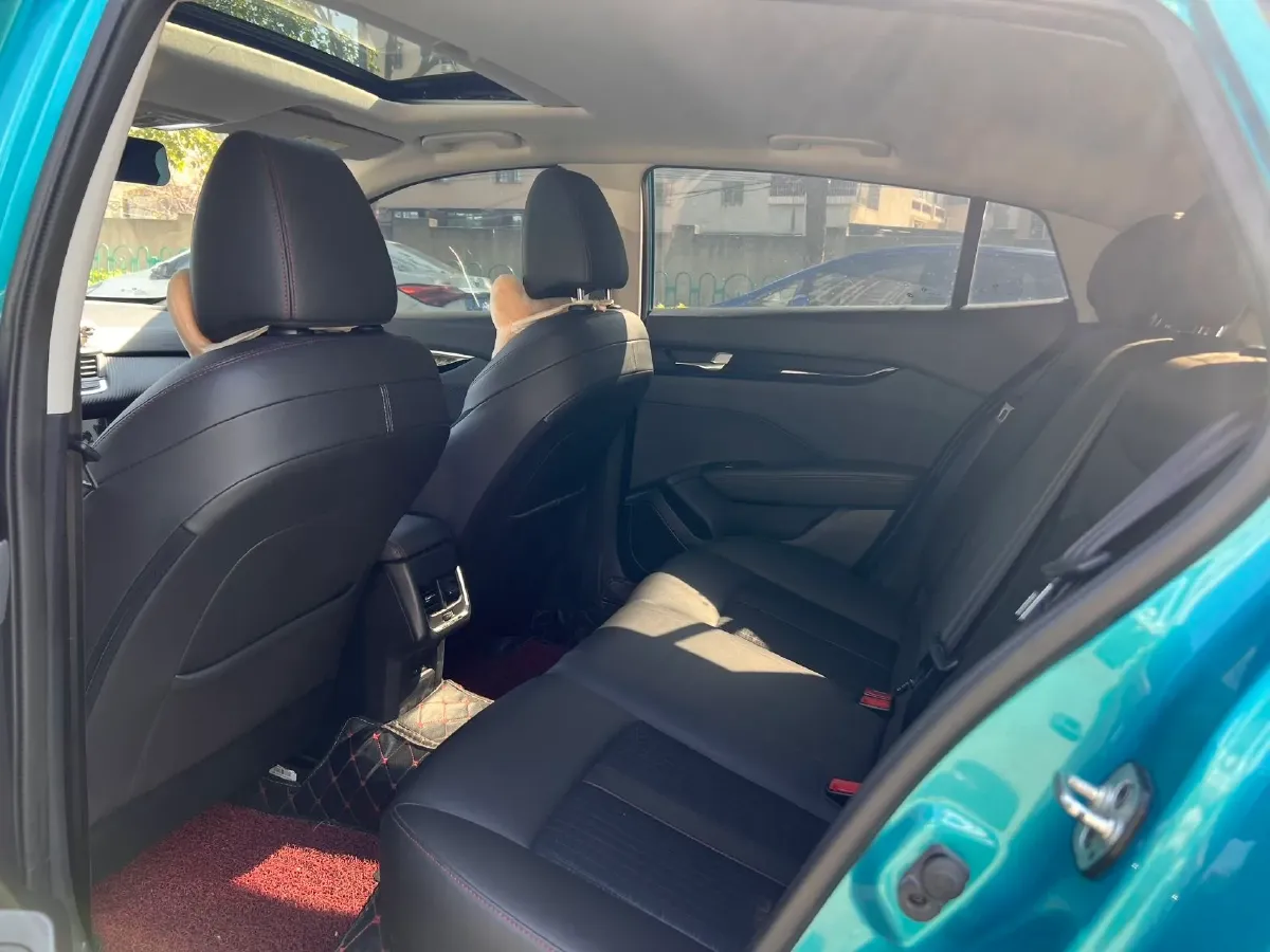 2020 DongFeng Aeolus YiXuan 1.5T 150HP L4 6DCT,autocango,china used car exporter,china ev exporter,chinese used car exporter,chinese used ev exporter