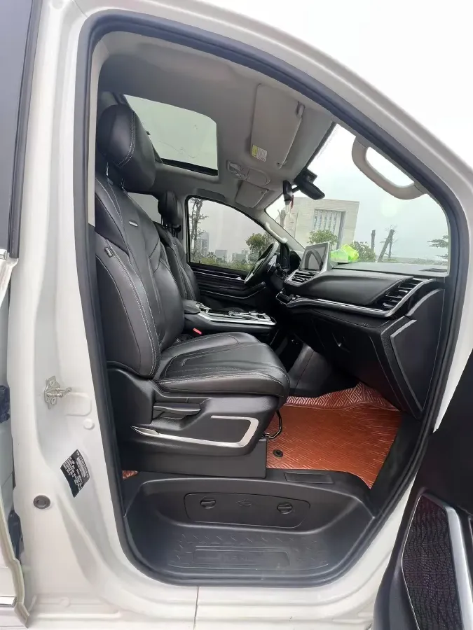 2021 MAXUS G20 2.0T 224HP L4 8AT,autocango,china used car exporter,china ev exporter,chinese used car exporter,chinese used ev exporter