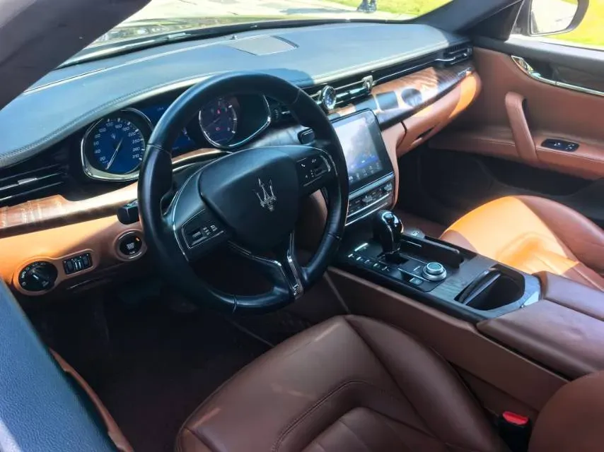 2018 Maserati Quattroporte 3.0T 350HP V6 8AT,autocango,china used car exporter,china ev exporter,chinese used car exporter,chinese used ev exporter