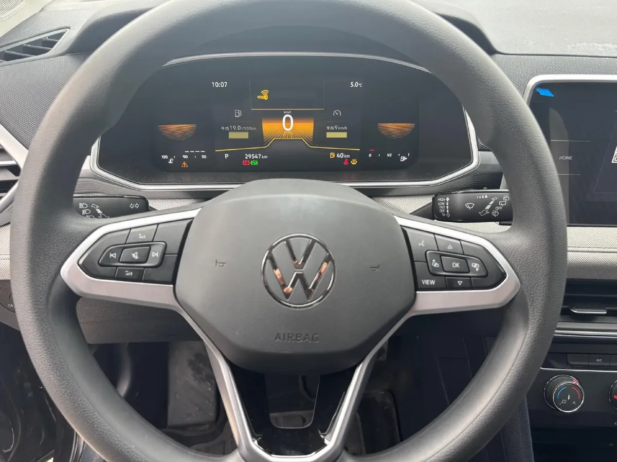 2023 Volkswagen Tharu 1.5T 160HP L4 7DCT,autocango,china used car exporter,china ev exporter,chinese used car exporter,chinese used ev exporter