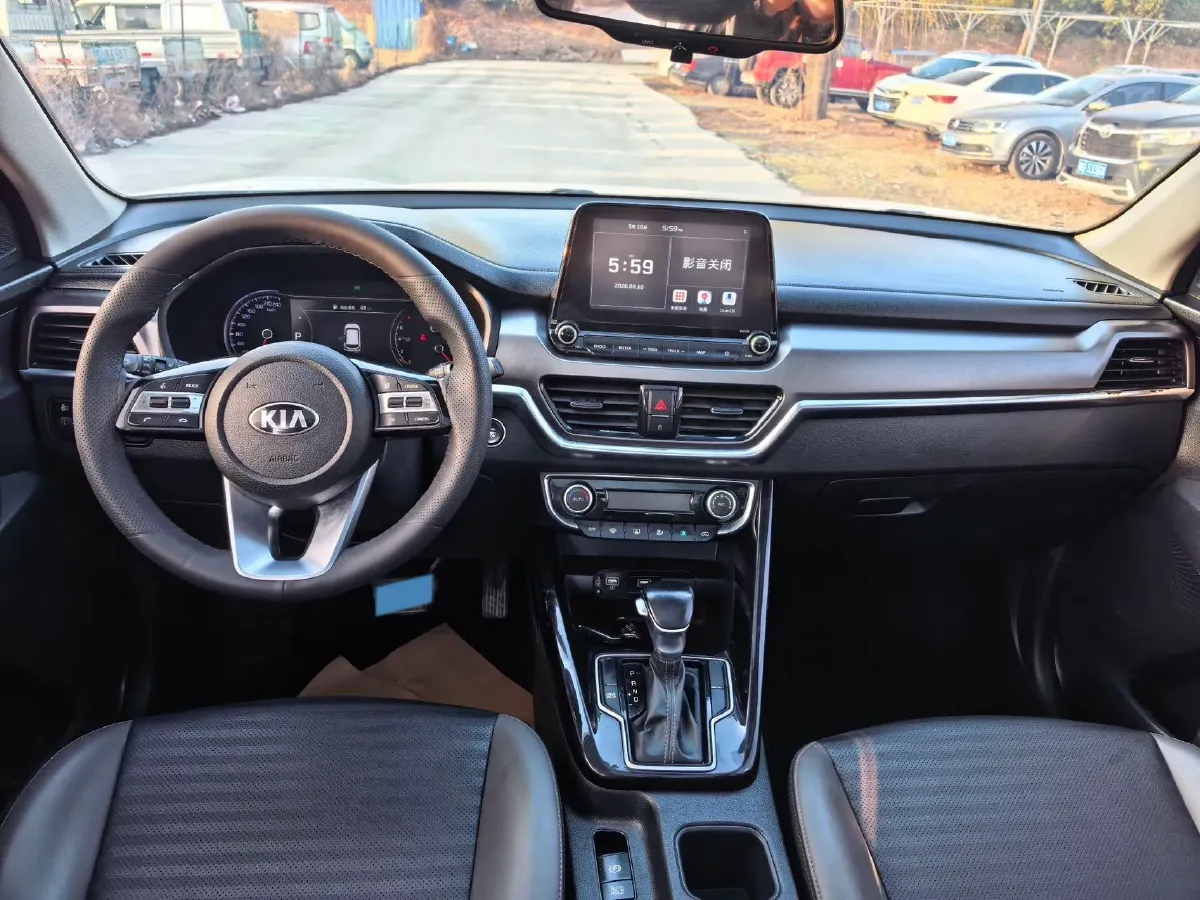 2018 Kia Sportage R 2.0L 160HP L4 6AT,autocango,china used car exporter,china ev exporter,chinese used car exporter,chinese used ev exporter