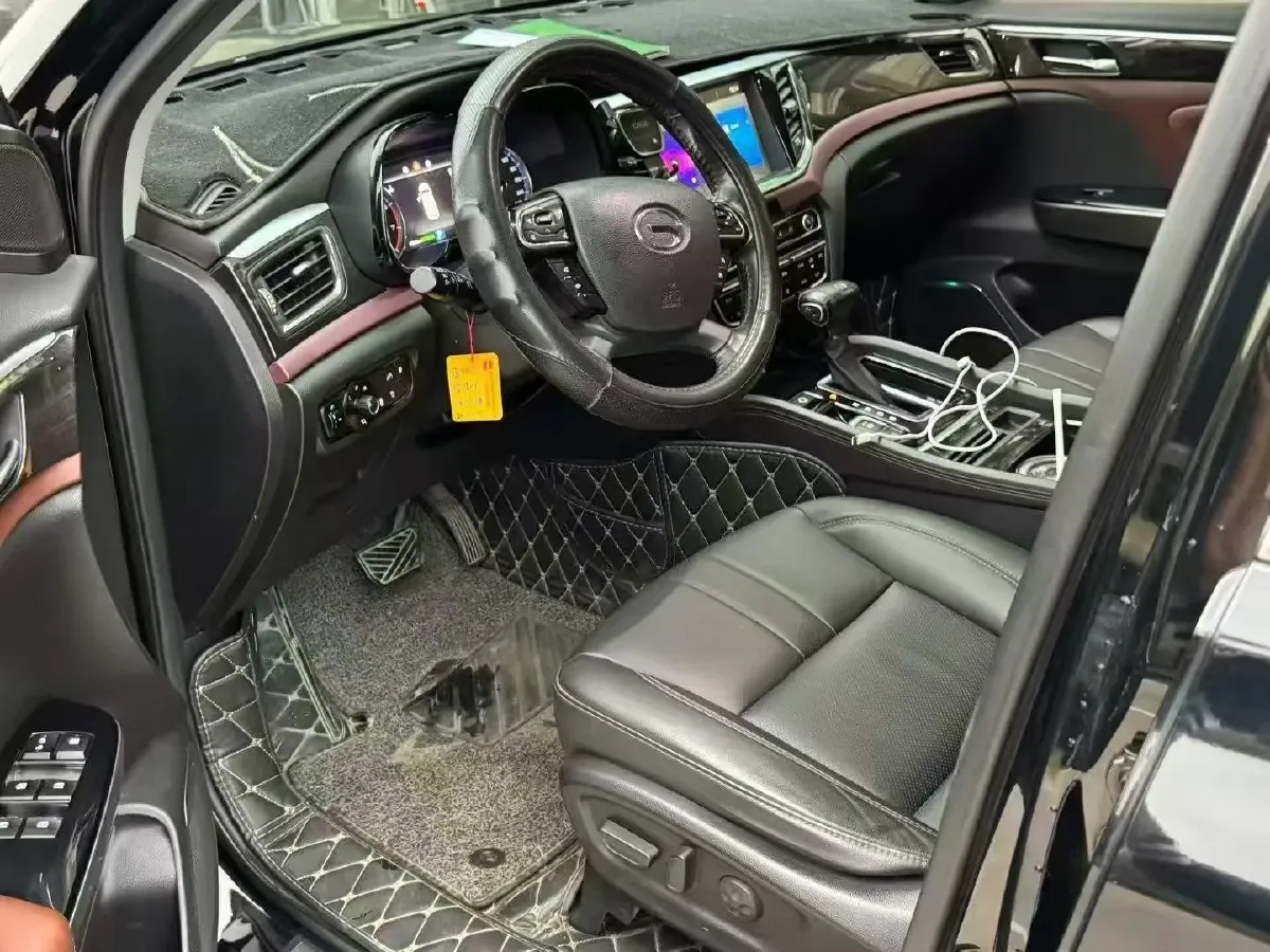 2017 GAC Trumpchi GS8 2.0T 201HP L4 6AT,autocango,china used car exporter,china ev exporter,chinese used car exporter,chinese used ev exporter