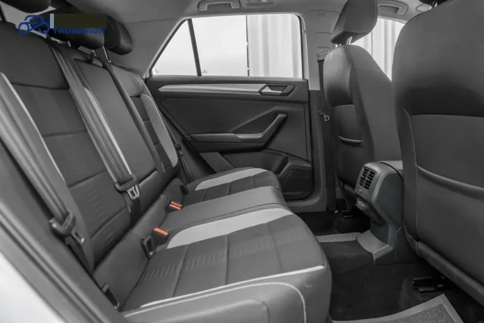 2022 Volkswagen T-Roc 1.4T 150HP L4 7DCT,autocango,china used car exporter,china ev exporter,chinese used car exporter,chinese used ev exporter
