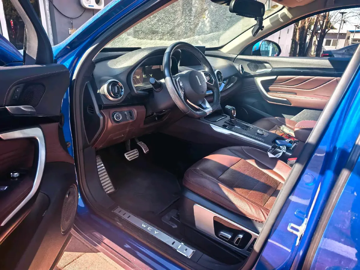 2017 WEY VV7 2.0T 234HP L4 7DCT,autocango,china used car exporter,china ev exporter,chinese used car exporter,chinese used ev exporter