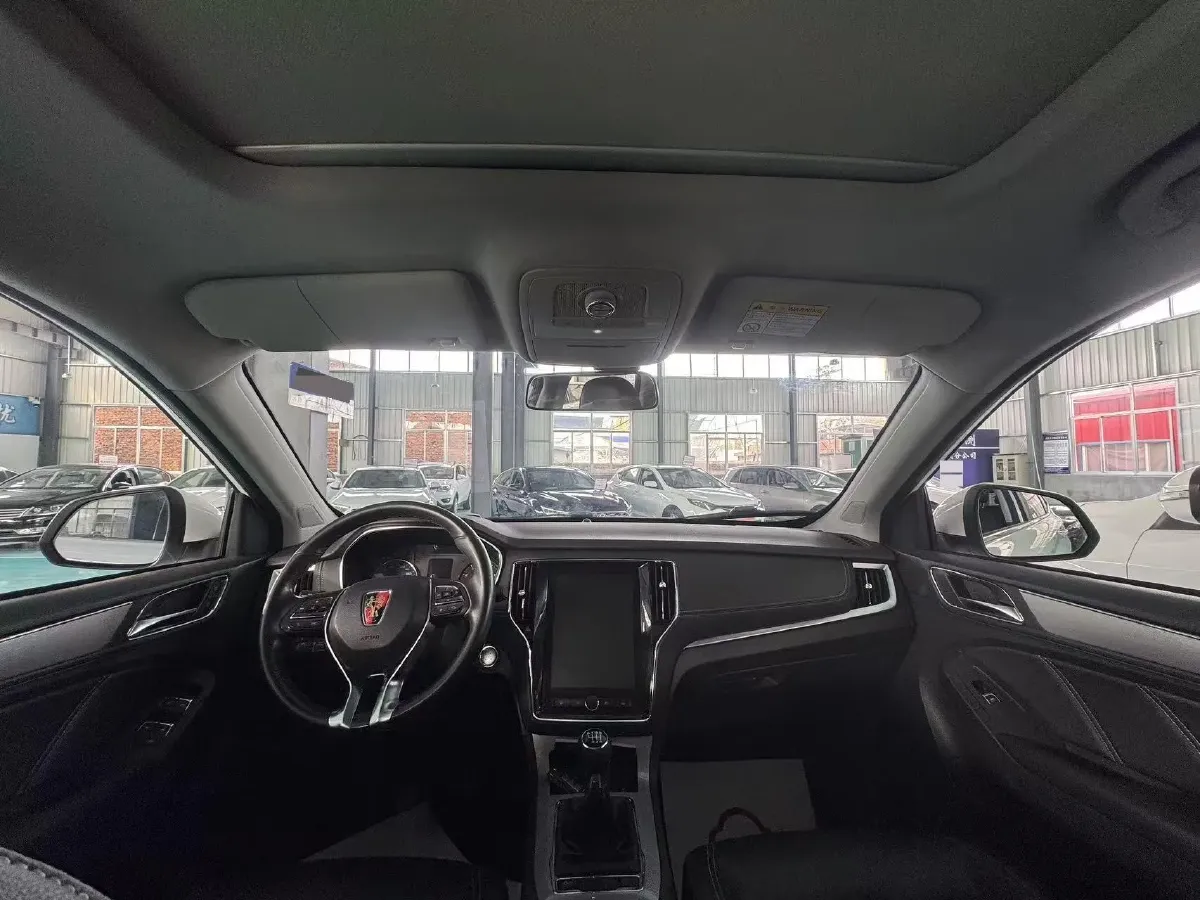 2019 Roewe i6 1.6L 125HP L4 5MT,autocango,china used car exporter,china ev exporter,chinese used car exporter,chinese used ev exporter