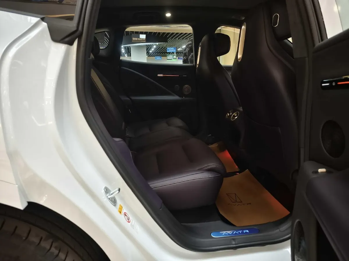 2024 Avatr 07 1.5T 156HP L4 REEV 39.05KWH,autocango,china used car exporter,china ev exporter,chinese used car exporter,chinese used ev exporter